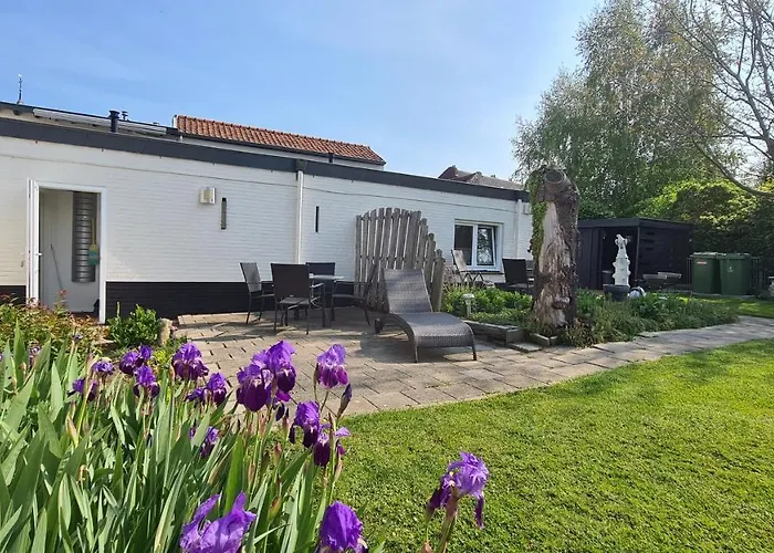 Roos アパートホテル 3*